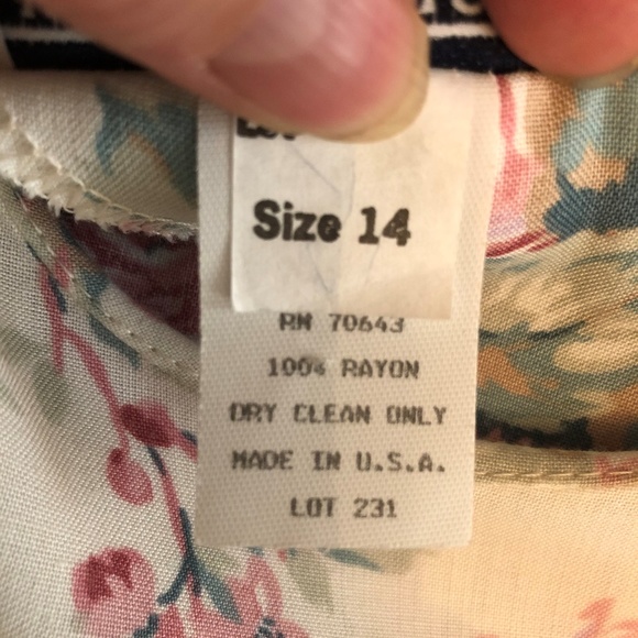 VINTAGE JESSICA  HOWARD  Floral Pastels LONG SLEEVE PLEATED SKIRT BUTTON UP BACK - Picture 8 of 8